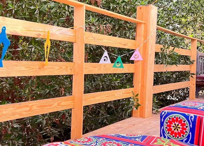 Daire Nona's Tree House *